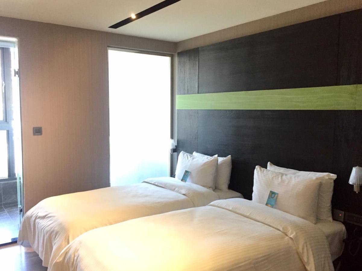 Fengjia Hotel Bell Taichung Exterior foto