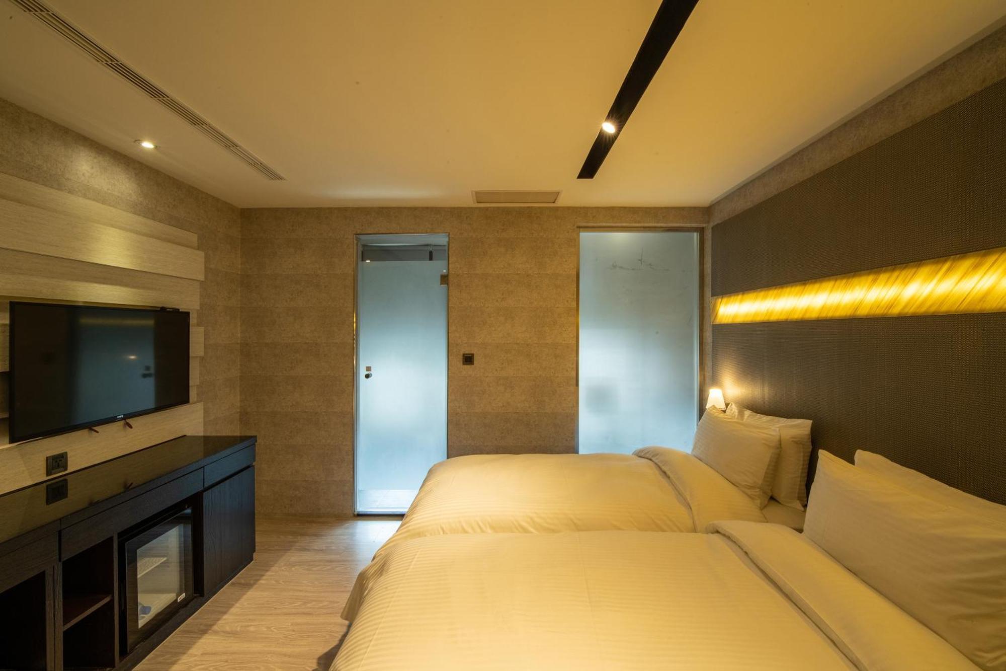 Fengjia Hotel Bell Taichung Exterior foto