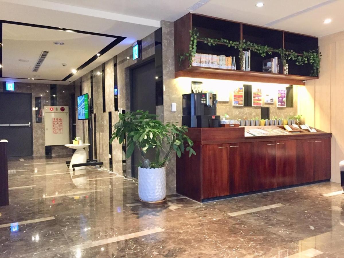 Fengjia Hotel Bell Taichung Exterior foto
